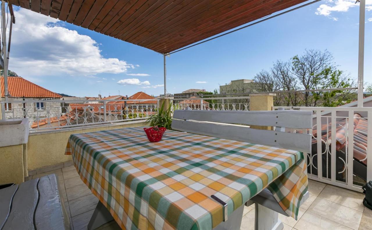 Apartment Ivanka Omiš Exterior foto